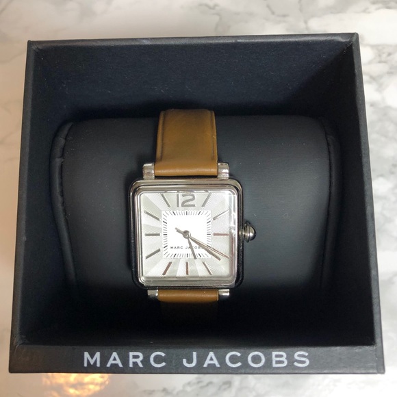 marc jacobs vic watch silver